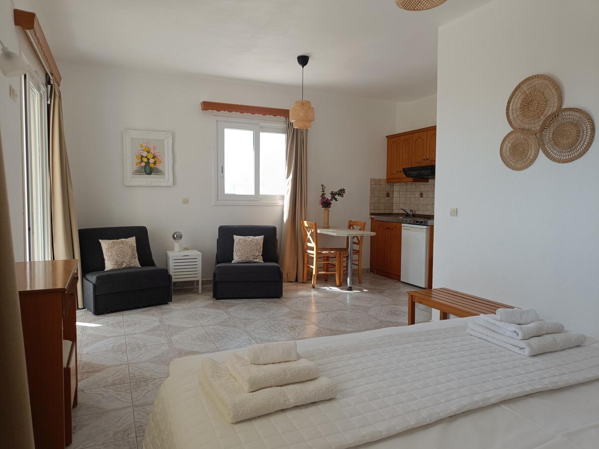 Studios Fokia Beach Amoopi Esterno foto